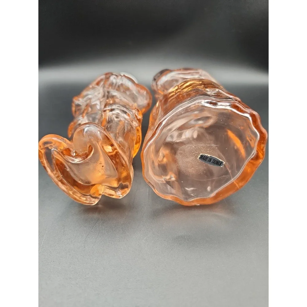 Vintage Pink Glass Mrs. Salt & Mr. Pepper Shaker Made In Taiwan